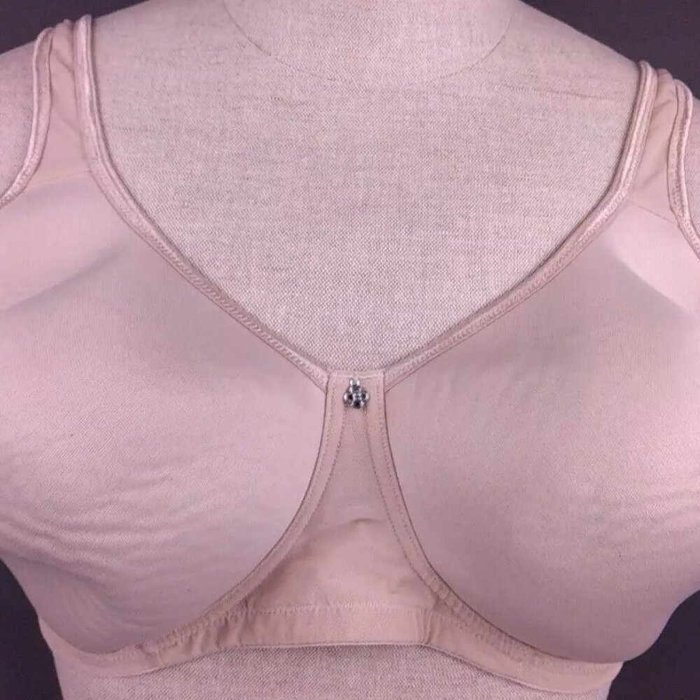 Breezies RN 17363 Beige Wireless T Shirt Bra Size 44 DDD New